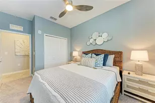 12320 Wellen Golf St, Venice, FL 34293 - Photo 17