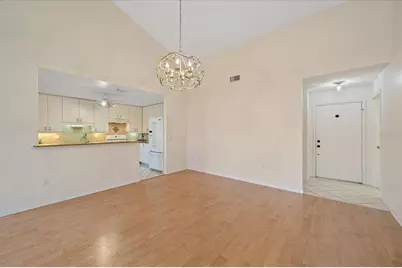 5343 Huntingwood Court #33, Sarasota, FL 34235 - Photo 11