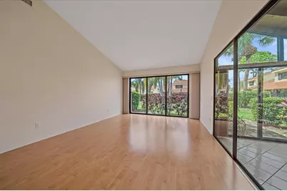 5343 Huntingwood Court #33, Sarasota, FL 34235 - Photo 7