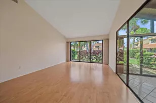 5343 Huntingwood Ct, Sarasota, FL 34235 - Photo 7