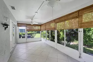 5920 Bonaventure Pl, Sarasota, FL 34243 - Photo 33