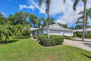 5920 Bonaventure Pl, Sarasota, FL 34243 - Photo 1