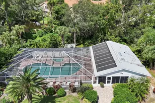 5920 Bonaventure Pl, Sarasota, FL 34243 - Photo 43