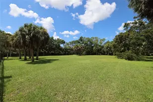 500 Suffolk Cir, Nokomis, FL 34275 - Photo 43