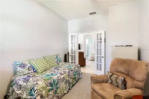 357 Fareham Dr, Venice, FL 34293 - Photo 17