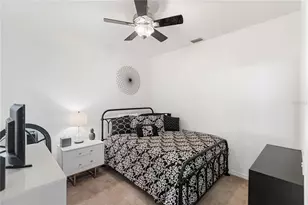 6989 Prosperity Cir, Sarasota, FL 34238 - Photo 33