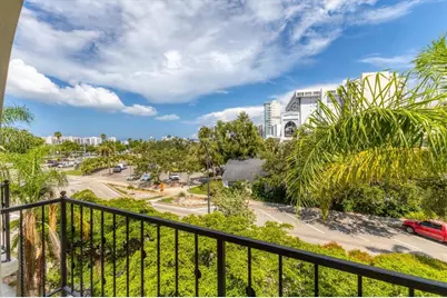 301 S Gulfstream Avenue #302, Sarasota, FL 34236 - Photo 25