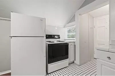 1040 19th Avenue N, Saint Petersburg, FL 33704 - Photo 27