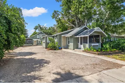 1040 19th Avenue N, Saint Petersburg, FL 33704 - Photo 1