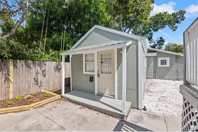 1040 19th Avenue N, Saint Petersburg, FL 33704 - Photo 31