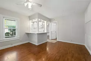 1040 19th Ave N, Saint Petersburg, FL 33704 - Photo 7