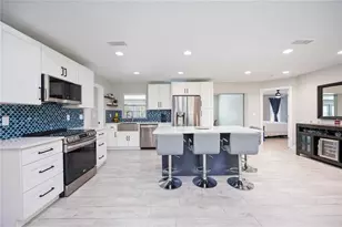 1417 70th St Ct E, Bradenton, FL 34208 - Photo 11