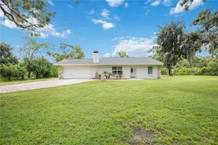 1417 70th St Ct E, Bradenton, FL 34208 - Photo 1