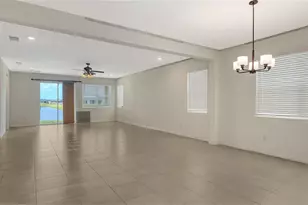 7422 35th Ln E, Sarasota, FL 34243 - Photo 3