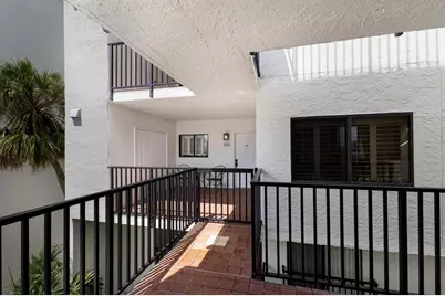 1445 Gulf Of Mexico Drive #304, Longboat Key, FL 34228 - Photo 3