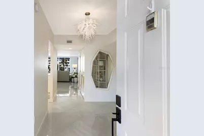 1445 Gulf Of Mexico Drive #304, Longboat Key, FL 34228 - Photo 5