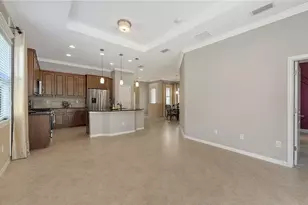 10612 Glencorse Terrace, Bradenton, FL 34211 - Photo 7