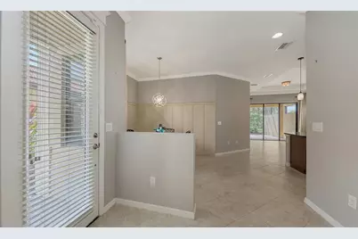 10612 Glencorse Terrace, Bradenton, FL 34211 - Photo 5