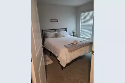 10209 Kalamazoo Place, Parrish, FL 34219 - Photo 9