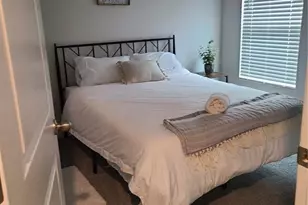 10209 Kalamazoo Pl, Parrish, FL 34219 - Photo 9