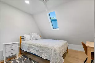 1909 High Point Dr, Sarasota, FL 34236 - Photo 17