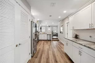 721 Myrtle Ave, Venice, FL 34285 - Photo 9