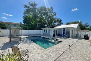 721 Myrtle Ave, Venice, FL 34285 - Photo 23