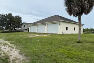 1799 E Manasota Beach Rd, Englewood, FL 34223 - Photo 9