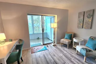 3576 Lake Bayshore Dr, Bradenton, FL 34205 - Photo 19