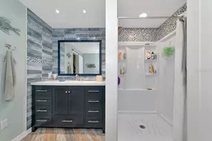 75 King Arthur Dr, Nokomis, FL 34275 - Photo 25