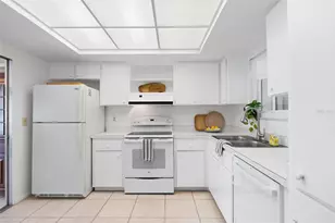 3952 Ashwood Ln, Sarasota, FL 34232 - Photo 11