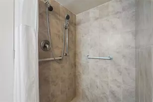 3952 Ashwood Ln, Sarasota, FL 34232 - Photo 25