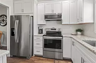 3619 36th Ave Dr W, Bradenton, FL 34205 - Photo 27