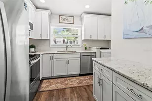 3619 36th Ave Dr W, Bradenton, FL 34205 - Photo 25