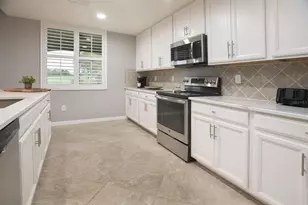 5904 Wake Forest Run, Bradenton, FL 34211 - Photo 11