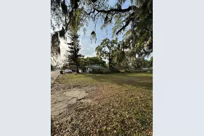1221 4th Avenue E, Bradenton, FL 34208 - Photo 1