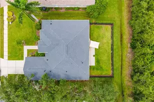 8307 Planters Knoll Terrace, University Park, FL 34201 - Photo 53