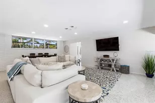 1165 Morningside Pl, Sarasota, FL 34236 - Photo 11