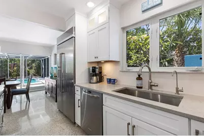 1165 Morningside Place, Sarasota, FL 34236 - Photo 9