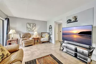 6157 Midnight Pass Rd, Sarasota, FL 34242 - Photo 7