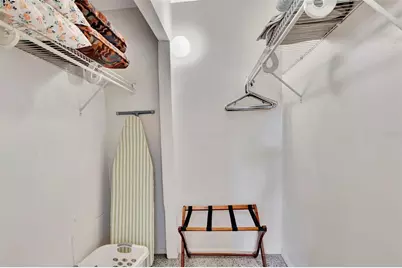 6157 Midnight Pass Road #E24, Sarasota, FL 34242 - Photo 17