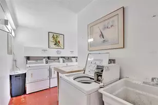 6157 Midnight Pass Rd, Sarasota, FL 34242 - Photo 27