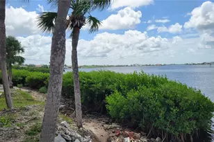 1626 Stickney Point Rd, Sarasota, FL 34231 - Photo 33