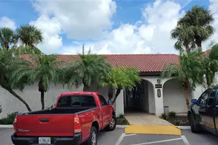 1626 Stickney Point Rd, Sarasota, FL 34231 - Photo 23