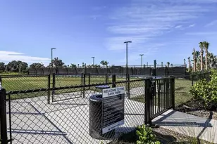 7786 Waning Moon Wy, Sarasota, FL 34241 - Photo 17