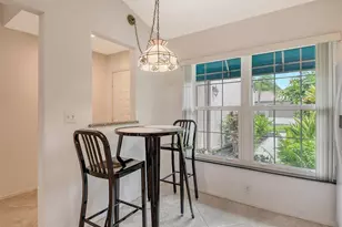 5956 Clubside Dr, Sarasota, FL 34243 - Photo 23