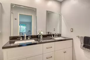 5956 Clubside Dr, Sarasota, FL 34243 - Photo 29