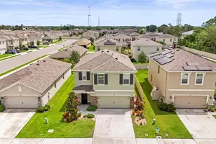 5835 Calla Lilly Dr, Sarasota, FL 34232 - Photo 3