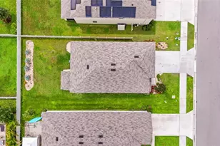 5835 Calla Lilly Dr, Sarasota, FL 34232 - Photo 7