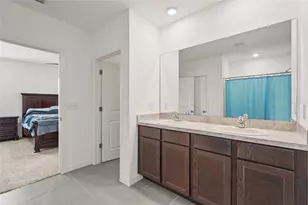 5835 Calla Lilly Dr, Sarasota, FL 34232 - Photo 27